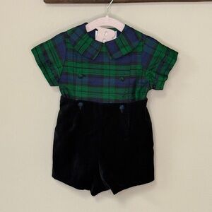 Frances Johnston: Boys Plaid / Black Holiday Short. Size 6M